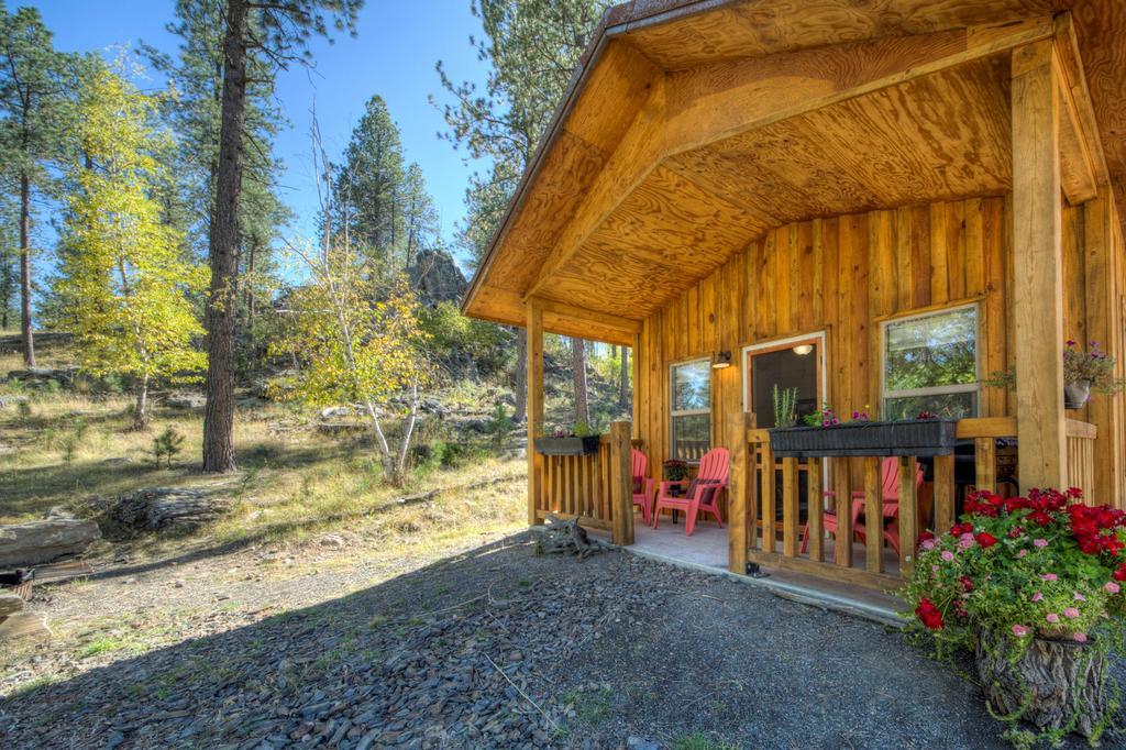 Villa Yak Ridge Cabins And Farmstead By Mount Rushmore Keystone Exterior foto